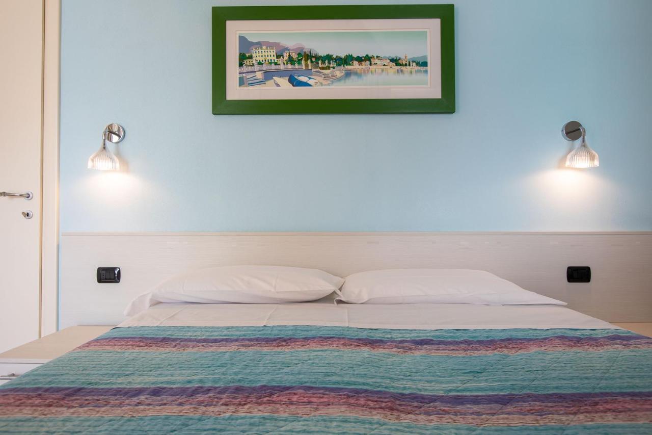Residence Cafelicita - Promotion - Apartments Lake View - Infinity Pool - Jacuzzi 그라베도나 외부 사진