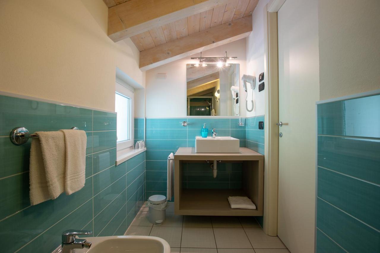 Residence Cafelicita - Promotion - Apartments Lake View - Infinity Pool - Jacuzzi 그라베도나 외부 사진