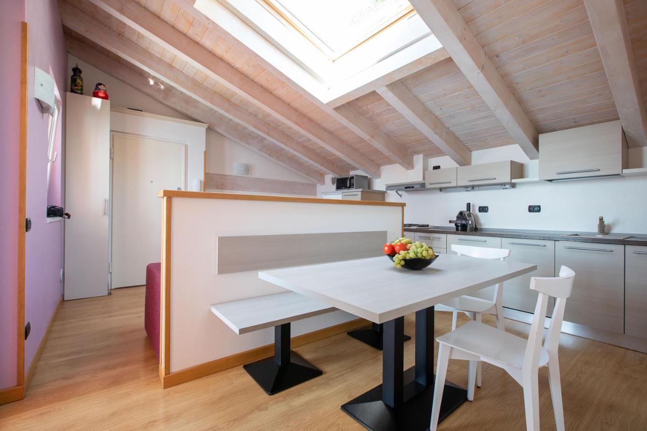 Residence Cafelicita - Promotion - Apartments Lake View - Infinity Pool - Jacuzzi 그라베도나 외부 사진