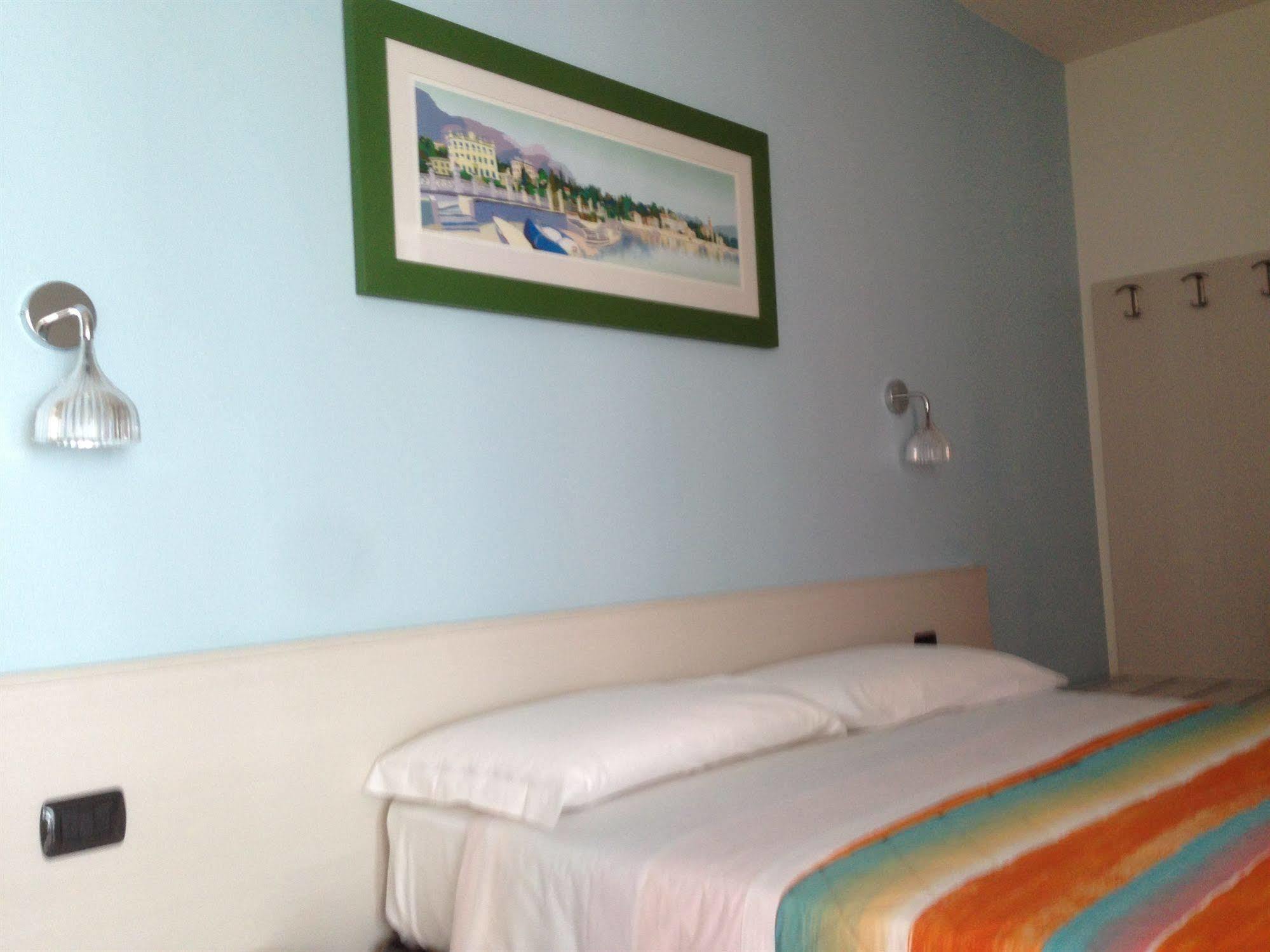 Residence Cafelicita - Promotion - Apartments Lake View - Infinity Pool - Jacuzzi 그라베도나 외부 사진